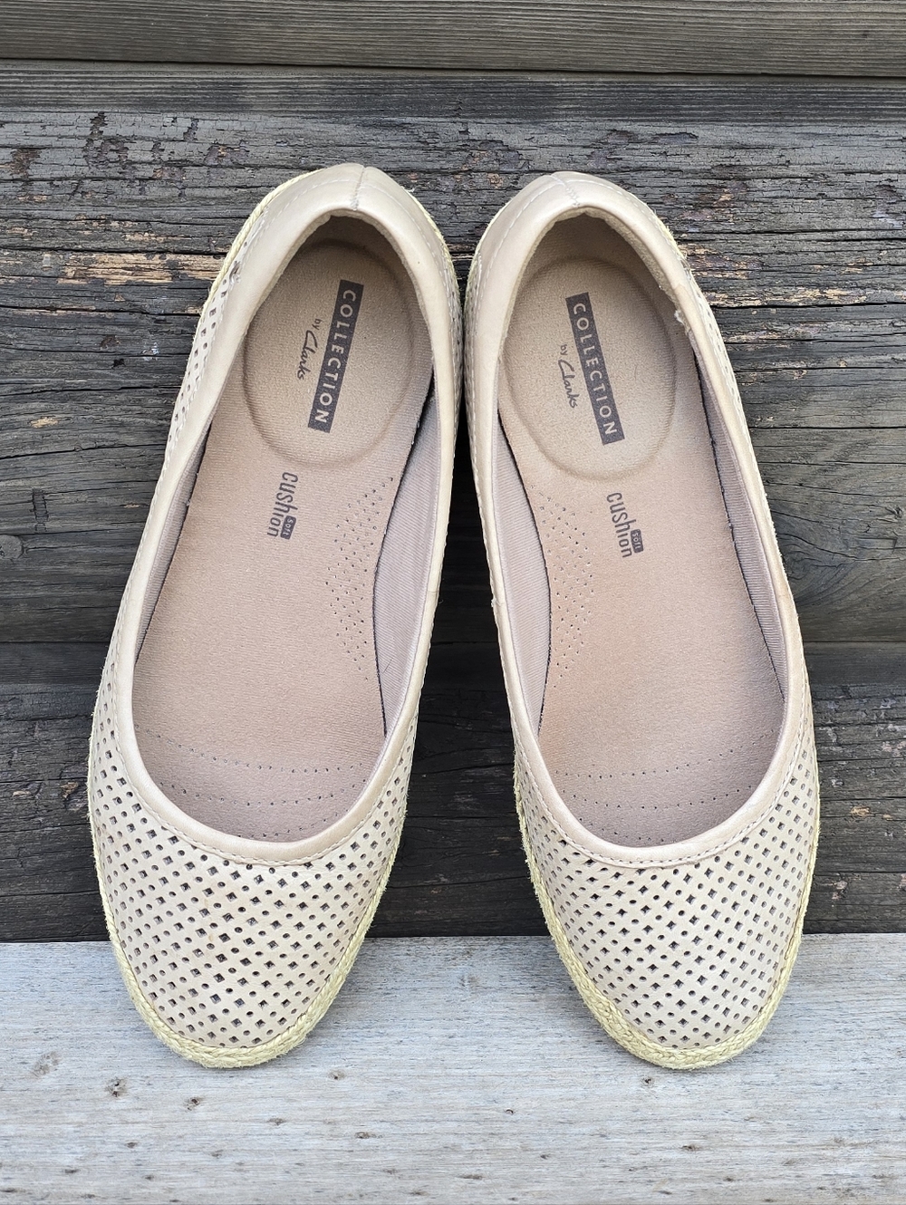 Clarks Danelly Adria Coastal Grandma Perforated Leather Comfort Ballet Flats 7.5